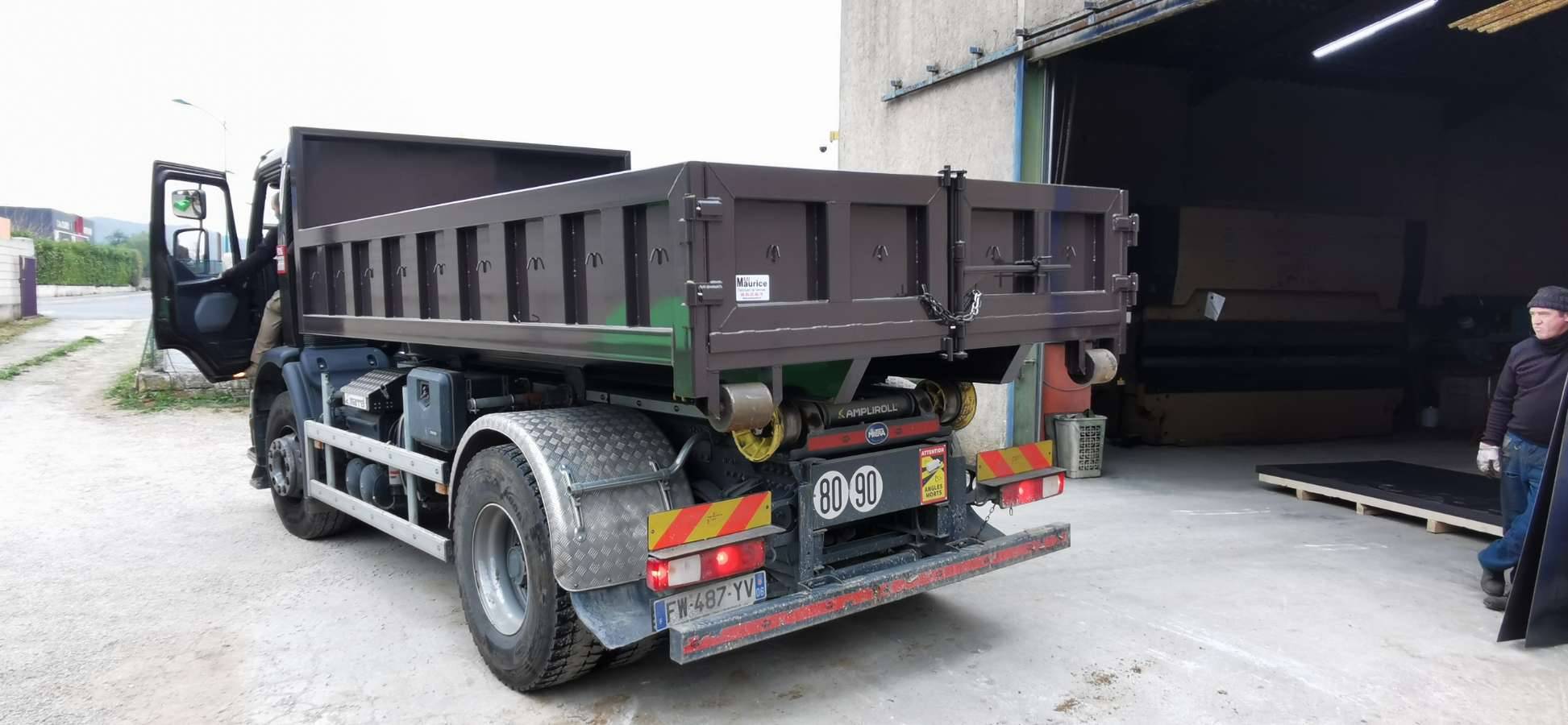 Fabricant de benne pour terrassement et travaux publics