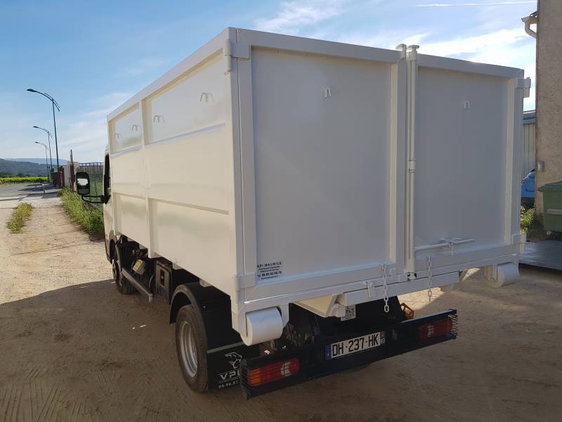 fabrication benne spéciale transport animaux Nice