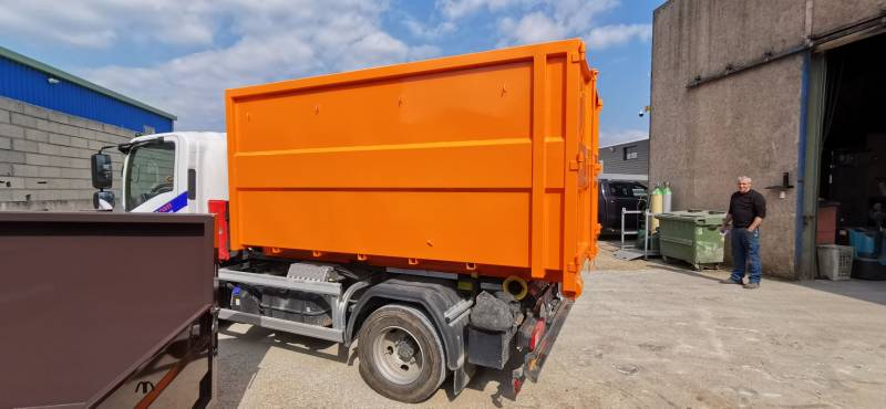 fabrication de caisson amovible pour camion 3.5T fabriqué à Pignans dans le Var