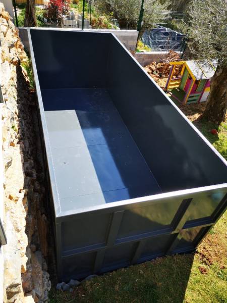 fabrication de caisson étanche pour piscine en acier déco industrie dans le Varlle