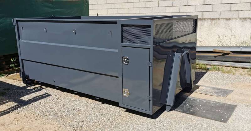 Benne ampliroll pour camion VL avec coffre et panier de rangement idéale paysagiste le Muy