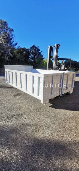 Réalisation d'une benne ampliroll classe 2 pour paysagiste dans le Var