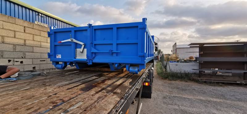 vente de benne ampliroll travaux public Corse