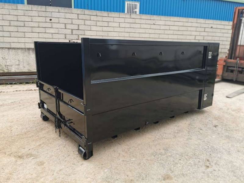 fabrication de benne pour camion classe 1 spéciale paysagiste avec coffre à outils alpes Maritimes