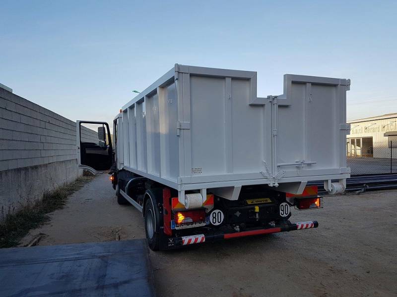 Benne ampliroll pour broyeur PACA