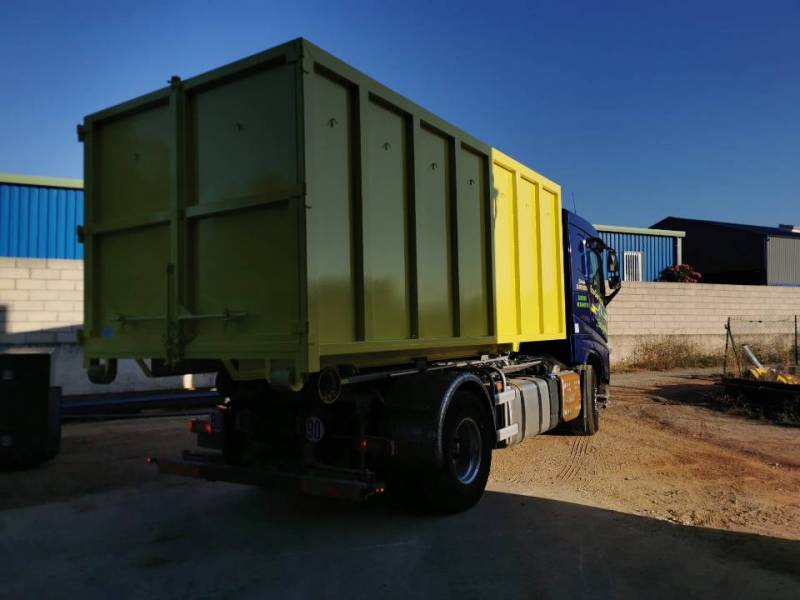 caisson 25 m3 amovible classe 2 dans les alpes martimes