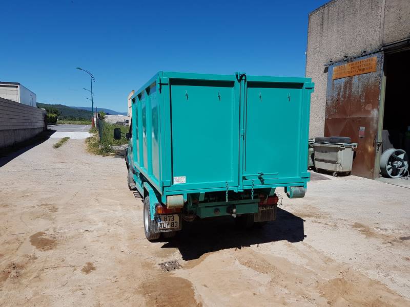 vente de benne pour camion cabstar dans les bouche du rhone