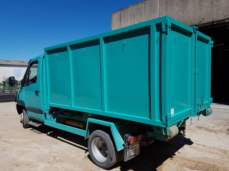 vente de benne Renault Truck des les alpes maritimes