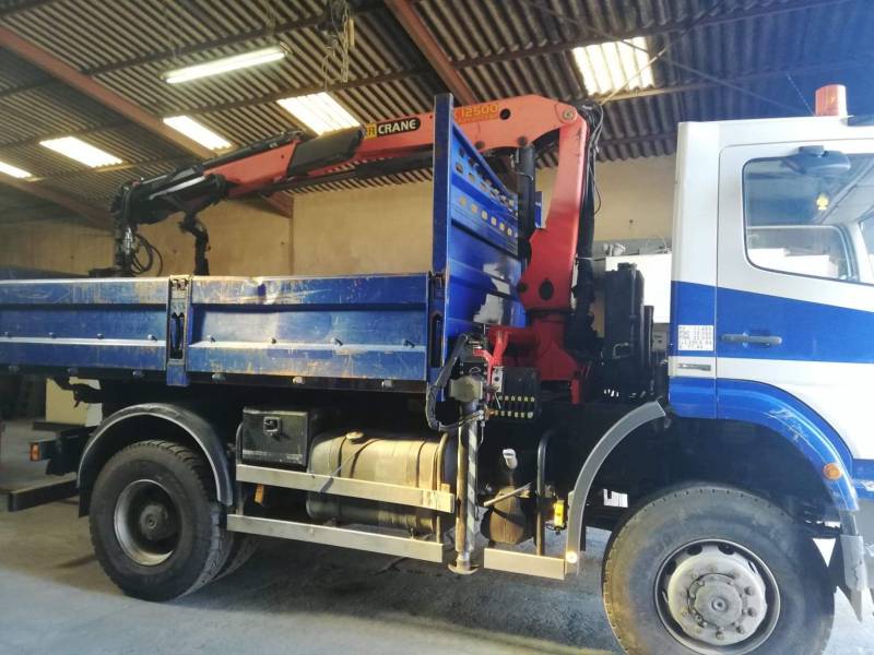 travaux de rénovation d'une benne en acier fixe au Muy dans le Var