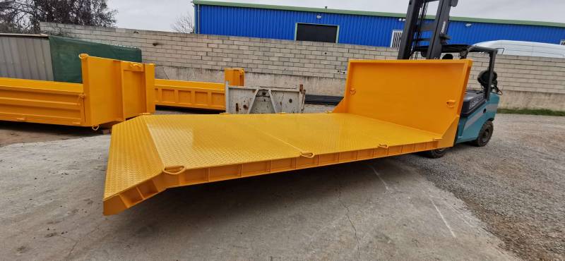 Plateau porte engin en UTP pour transport fabriqué au Muy dans le var